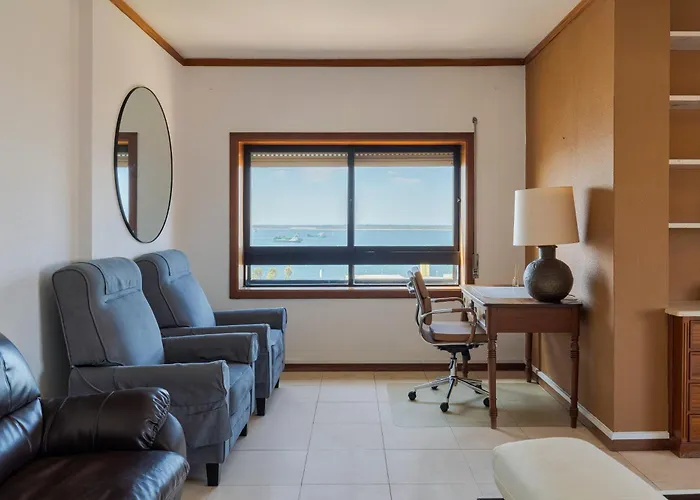 Apartment Panoramic View *