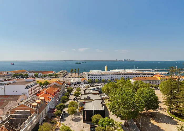 Apartment Panoramic View *